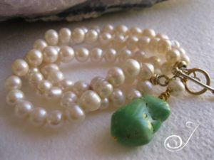green-turquoise_pearl-bracelet