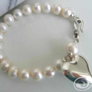 French Heart Pearl Bracelet