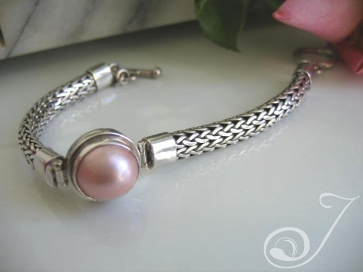 Pink Pearl Mabe Chunky Bracelet