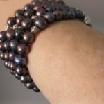 black-pearl-bracelet-on-wrist